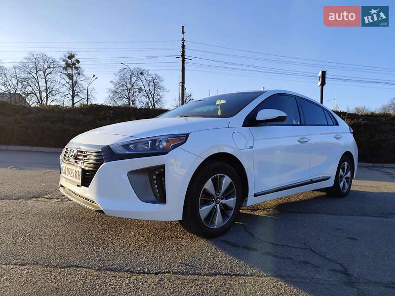 Хэтчбек Hyundai Ioniq 2018 в Умани фото 3 Хэтчбек Hyundai Ioniq 2018 в Умани