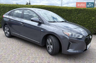 Лифтбек Hyundai Ioniq 2019 в Львове