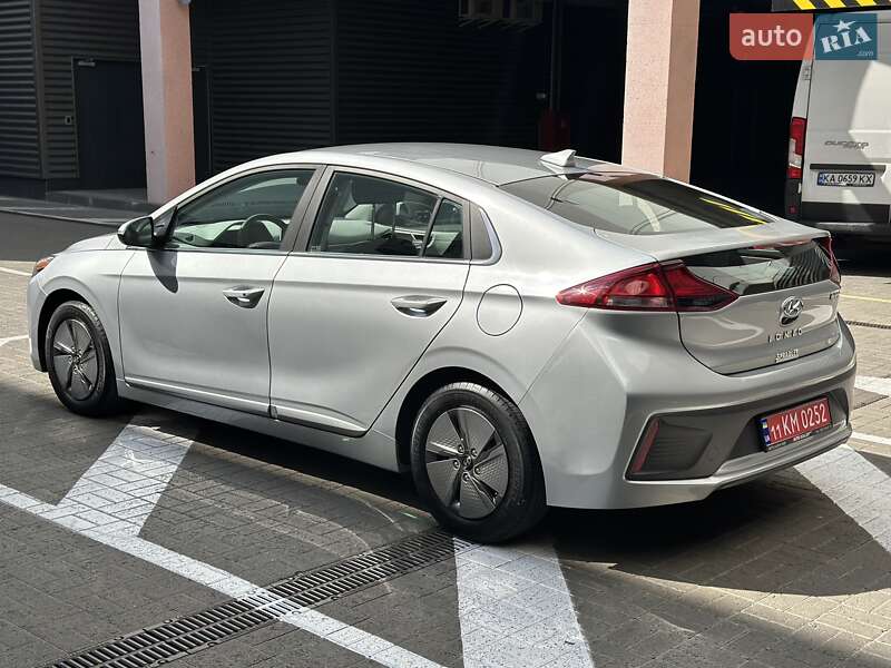 Ліфтбек Hyundai Ioniq 2020 в Києві
