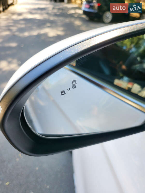 Хэтчбек Hyundai Ioniq 2018 в Одессе фото 18 Хэтчбек Hyundai Ioniq 2018 в Одессе