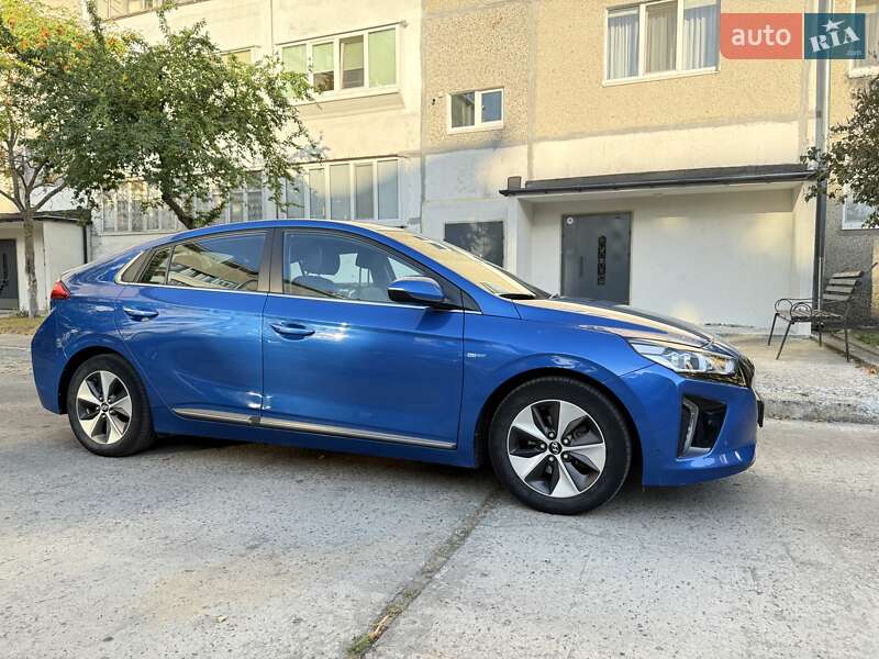 Хетчбек Hyundai Ioniq 2018 в Вараші