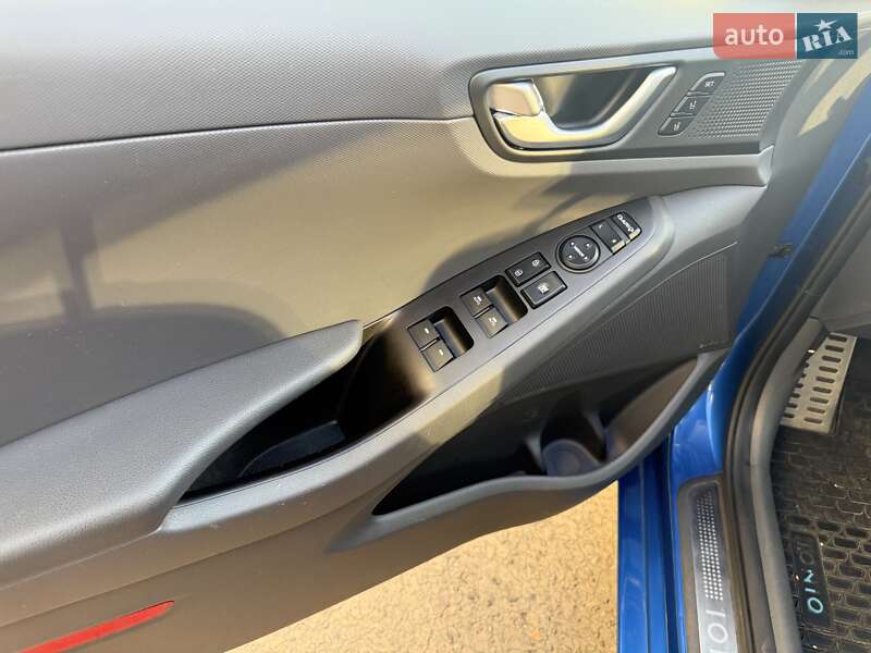 Хетчбек Hyundai Ioniq 2018 в Вараші