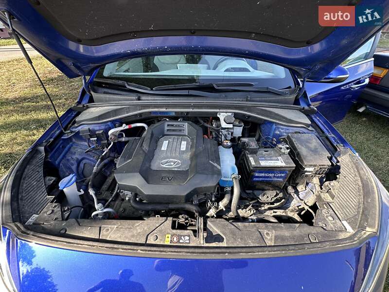 Ліфтбек Hyundai Ioniq 2020 в Києві