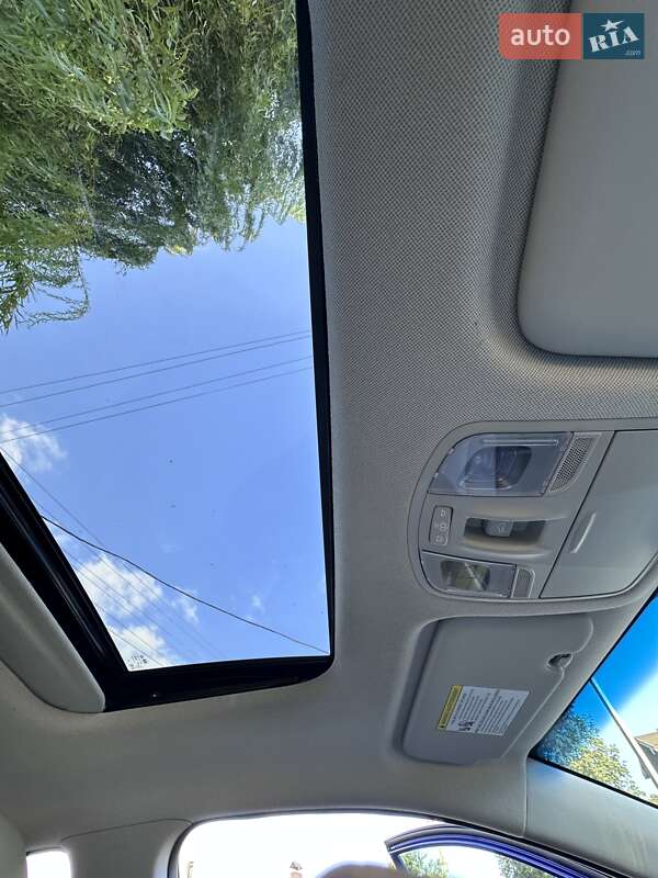 Ліфтбек Hyundai Ioniq 2020 в Києві