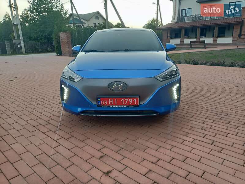 Хетчбек Hyundai Ioniq 2017 в Івано-Франківську