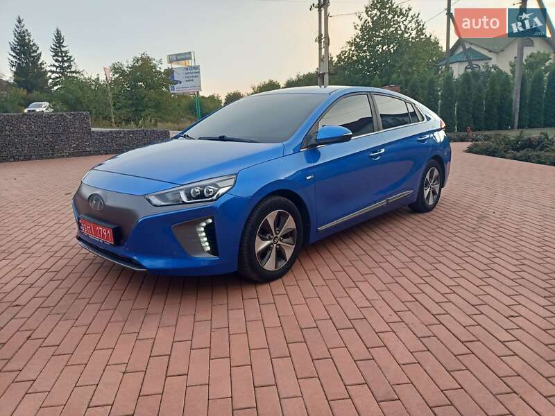 Хетчбек Hyundai Ioniq 2017 в Івано-Франківську