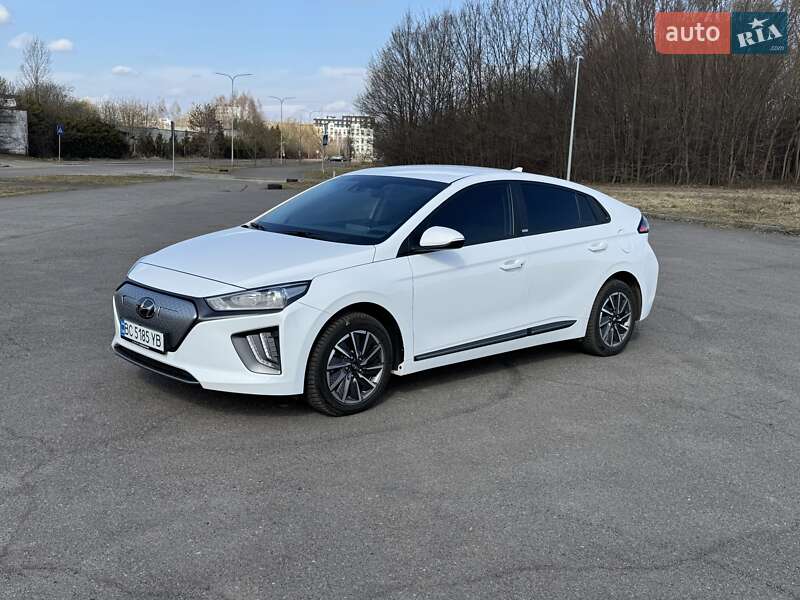 Hyundai Ioniq 2021