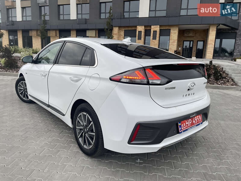 Лифтбек Hyundai Ioniq 2020 в Кропивницком фото 15 Лифтбек Hyundai Ioniq 2020 в Кропивницком