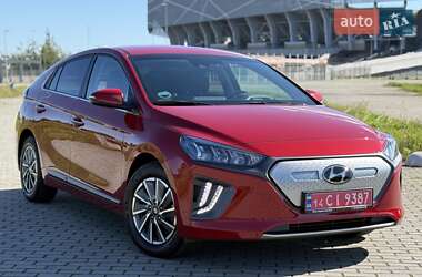 Лифтбек Hyundai Ioniq 2021 в Львове