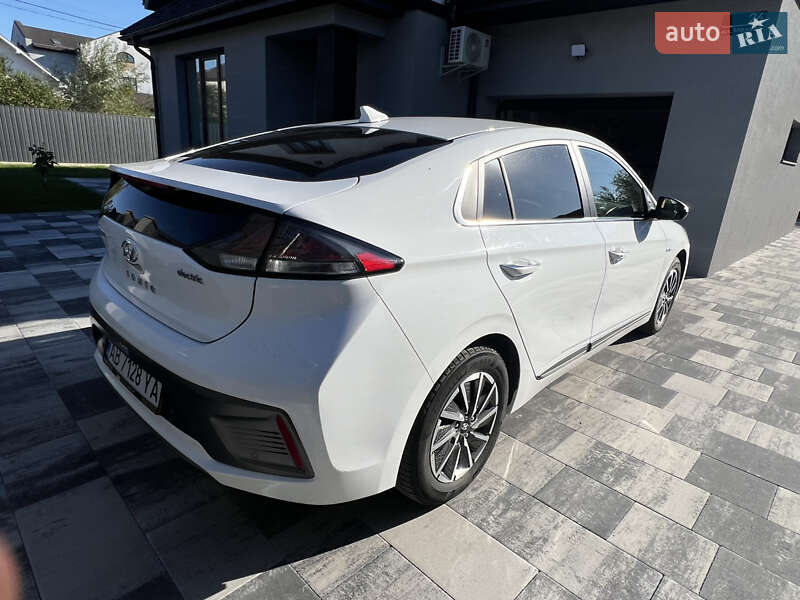 Лифтбек Hyundai Ioniq 2020 в Ивано-Франковске фото 6 Лифтбек Hyundai Ioniq 2020 в Ивано-Франковске