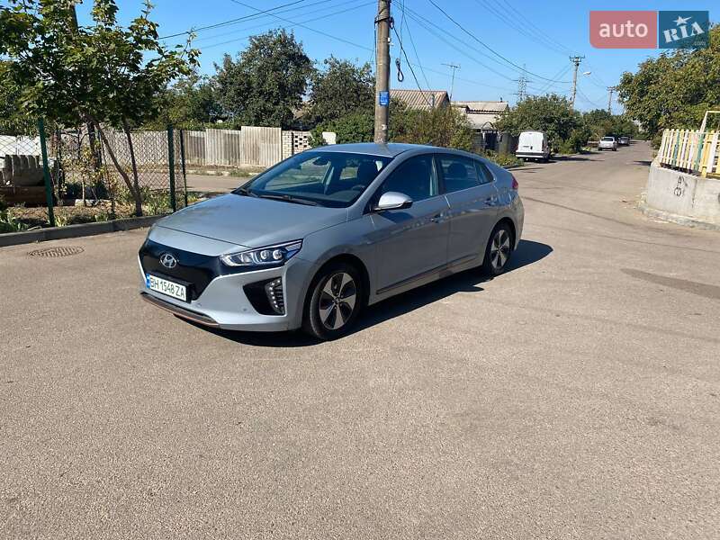 Хетчбек Hyundai Ioniq 2018 в Одесі