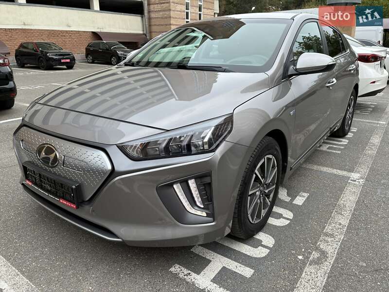 Ліфтбек Hyundai Ioniq 2020 в Києві