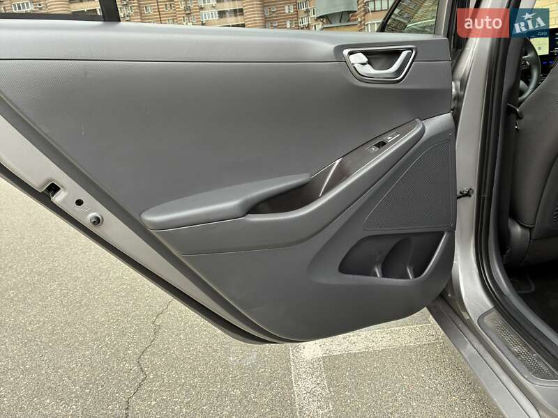 Ліфтбек Hyundai Ioniq 2020 в Києві