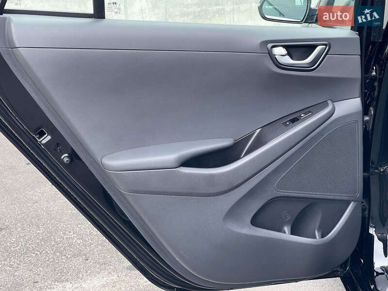 Хетчбек Hyundai Ioniq 2019 в Трускавці