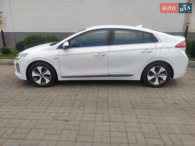 Ліфтбек Hyundai Ioniq 2019 в Золотоноші