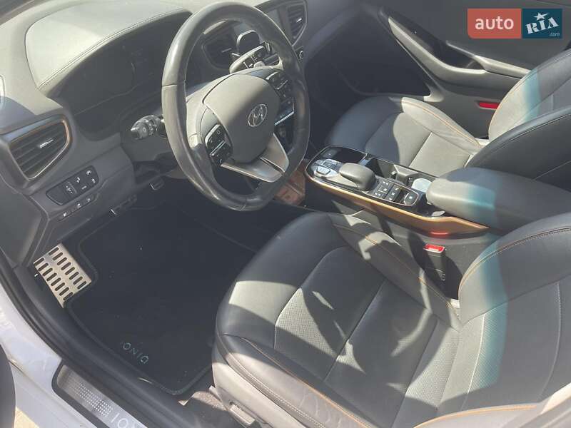 Ліфтбек Hyundai Ioniq 2019 в Золотоноші