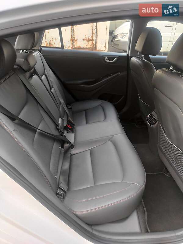 Ліфтбек Hyundai Ioniq 2019 в Золотоноші