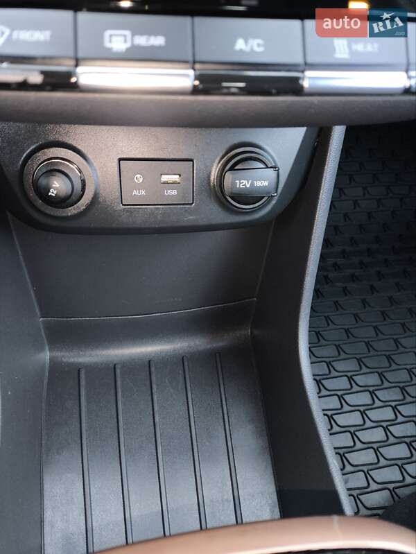 Хэтчбек Hyundai Ioniq 2017 в Ковеле