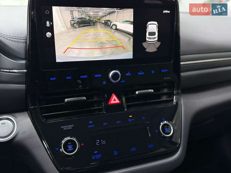 Лифтбек Hyundai Ioniq 2021 в Луцке