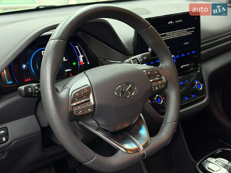 Лифтбек Hyundai Ioniq 2021 в Луцке
