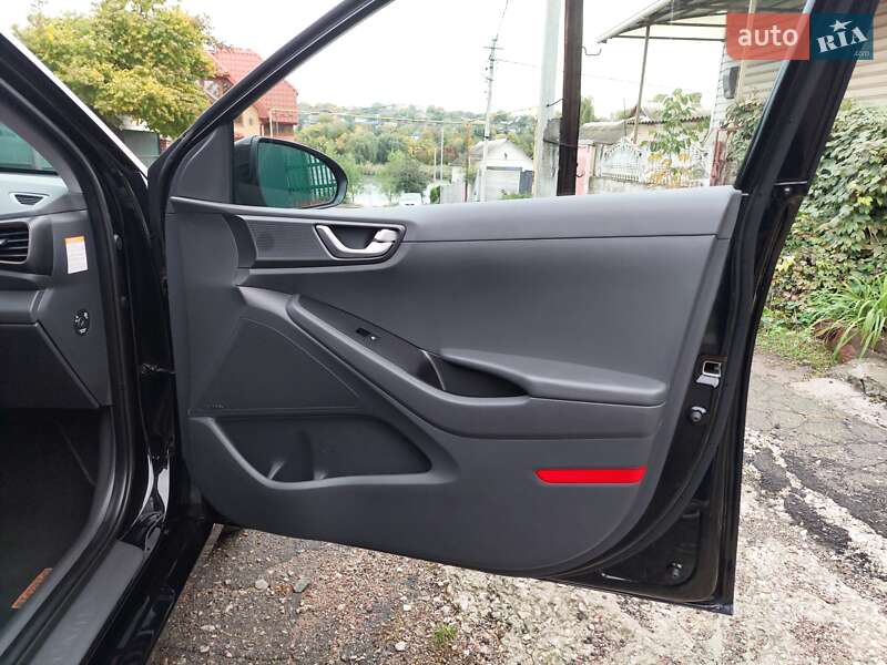 Лифтбек Hyundai Ioniq 2019 в Первомайске фото 45 Лифтбек Hyundai Ioniq 2019 в Первомайске