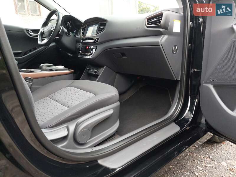 Лифтбек Hyundai Ioniq 2019 в Первомайске фото 47 Лифтбек Hyundai Ioniq 2019 в Первомайске