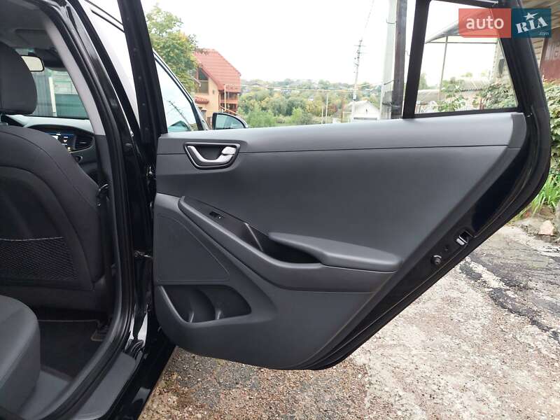 Лифтбек Hyundai Ioniq 2019 в Первомайске фото 52 Лифтбек Hyundai Ioniq 2019 в Первомайске