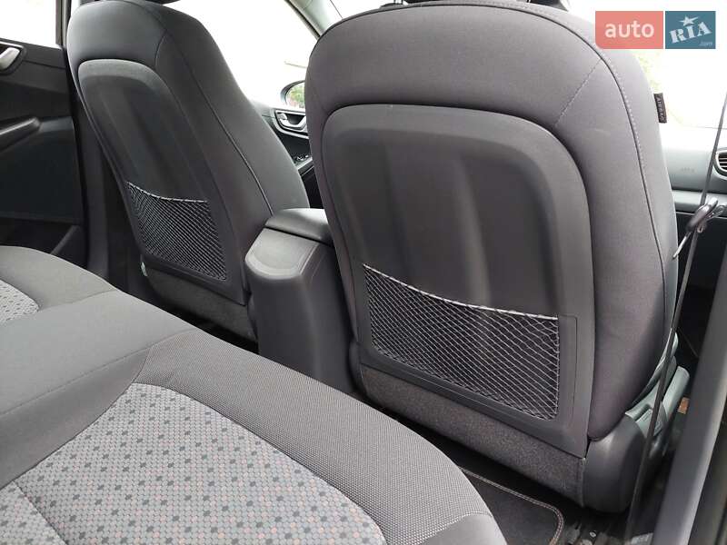 Лифтбек Hyundai Ioniq 2019 в Первомайске фото 55 Лифтбек Hyundai Ioniq 2019 в Первомайске