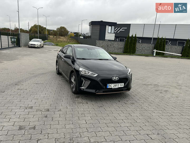 Хэтчбек Hyundai Ioniq 2017 в Львове