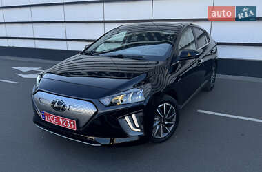 Хэтчбек Hyundai Ioniq 2019 в Киеве
