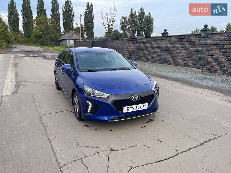 Хэтчбек Hyundai Ioniq 2018 в Ровно