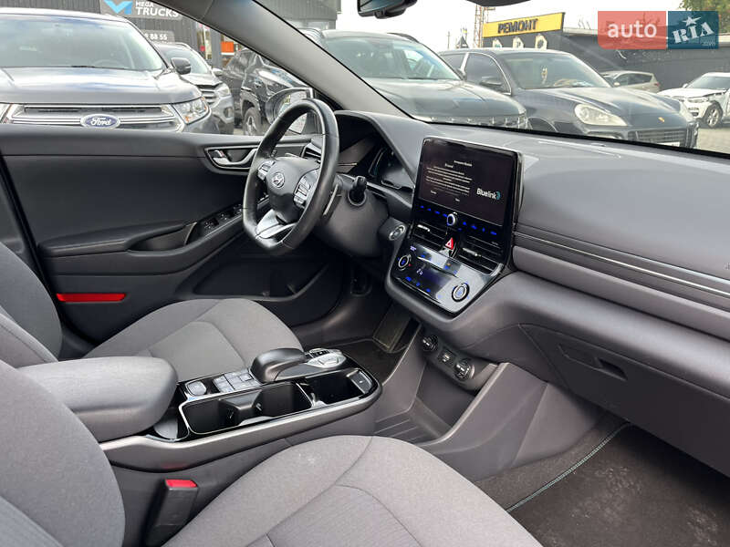 Лифтбек Hyundai Ioniq 2020 в Львове