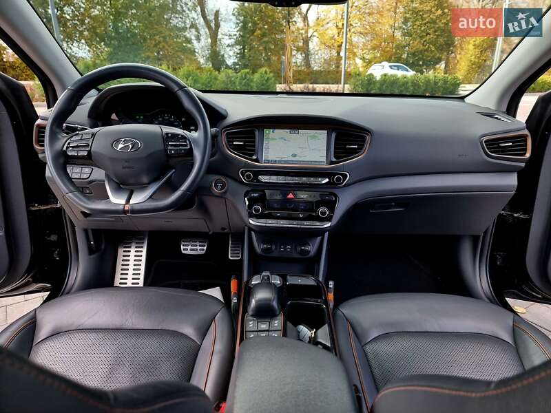 Хэтчбек Hyundai Ioniq 2018 в Виннице