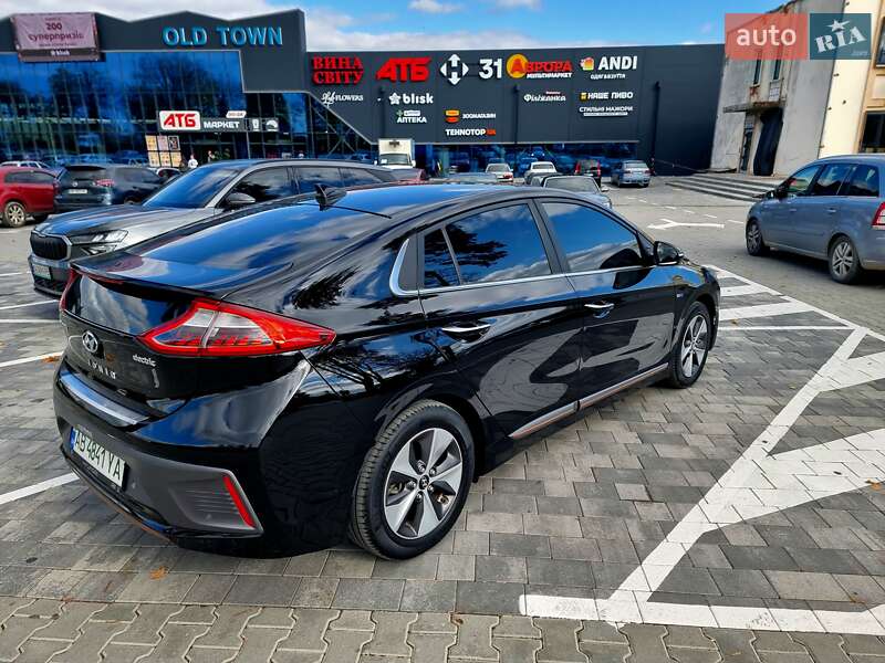 Хэтчбек Hyundai Ioniq 2018 в Виннице