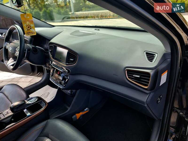Хэтчбек Hyundai Ioniq 2018 в Виннице