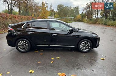 Лифтбек Hyundai Ioniq 2020 в 
