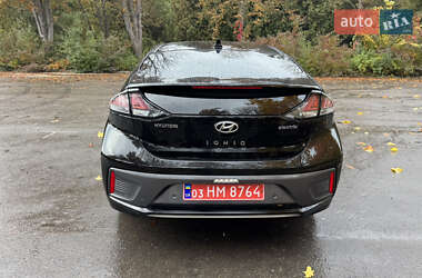Лифтбек Hyundai Ioniq 2020 в 