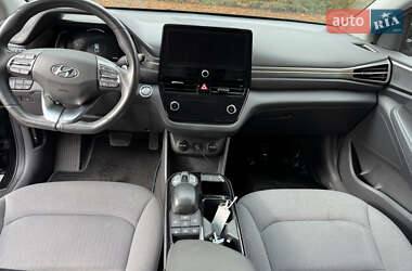 Лифтбек Hyundai Ioniq 2020 в 