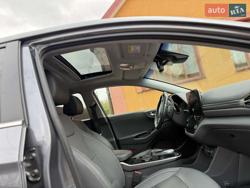 Лифтбек Hyundai Ioniq 2020 в Ровно