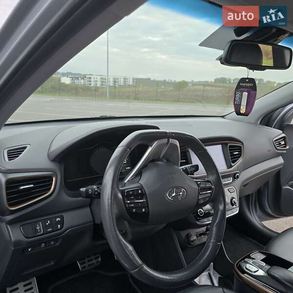Хэтчбек Hyundai Ioniq 2017 в Ровно фото 10 Хэтчбек Hyundai Ioniq 2017 в Ровно