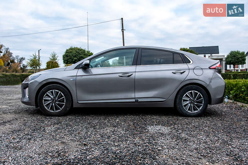 Лифтбек Hyundai Ioniq 2020 в Умани фото 8 Лифтбек Hyundai Ioniq 2020 в Умани