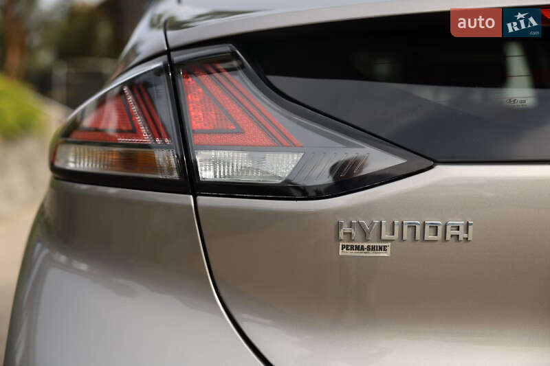 Лифтбек Hyundai Ioniq 2020 в Умани фото 39 Лифтбек Hyundai Ioniq 2020 в Умани