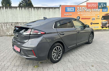 Лифтбек Hyundai Ioniq 2020 в 