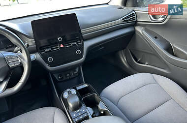 Лифтбек Hyundai Ioniq 2020 в 