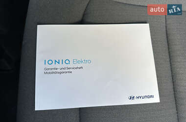 Лифтбек Hyundai Ioniq 2020 в 
