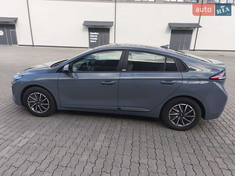 Лифтбек Hyundai Ioniq 2021 в Трускавце фото 32 Лифтбек Hyundai Ioniq 2021 в Трускавце