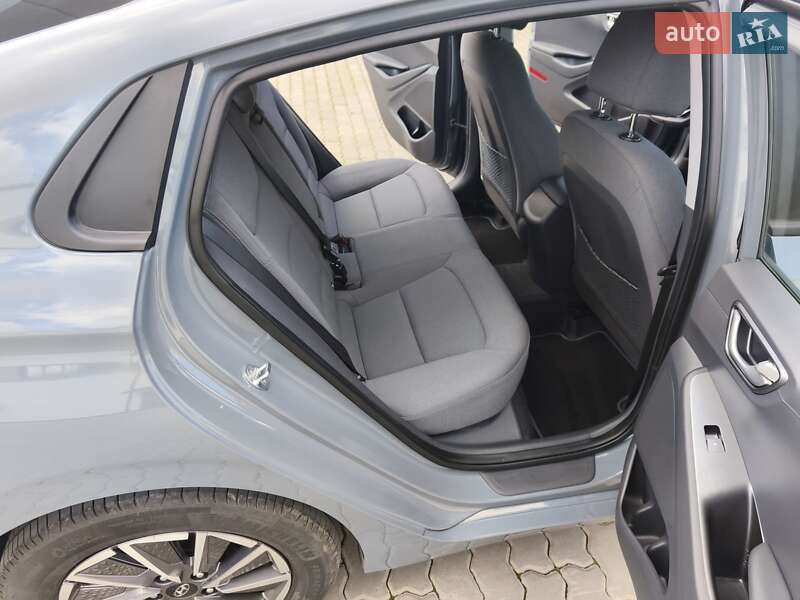 Лифтбек Hyundai Ioniq 2021 в Трускавце фото 58 Лифтбек Hyundai Ioniq 2021 в Трускавце