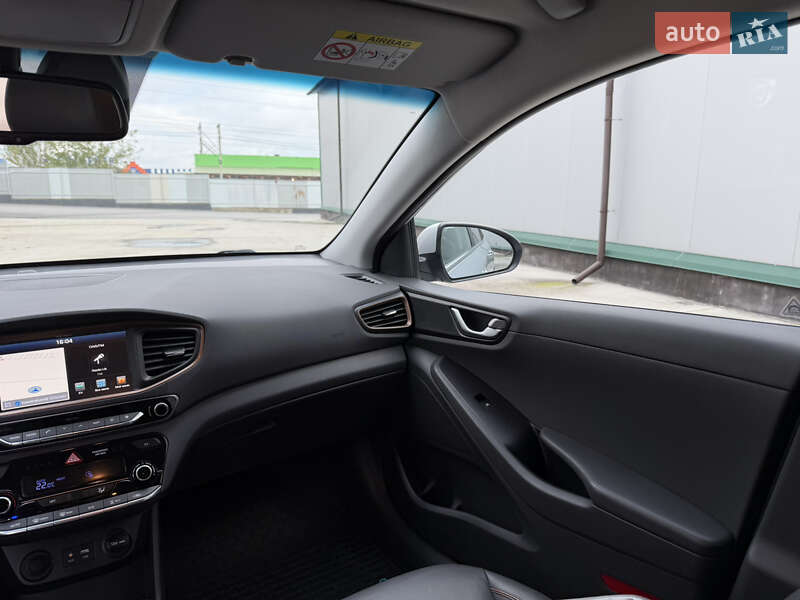 Хэтчбек Hyundai Ioniq 2018 в Виннице фото 14 Хэтчбек Hyundai Ioniq 2018 в Виннице