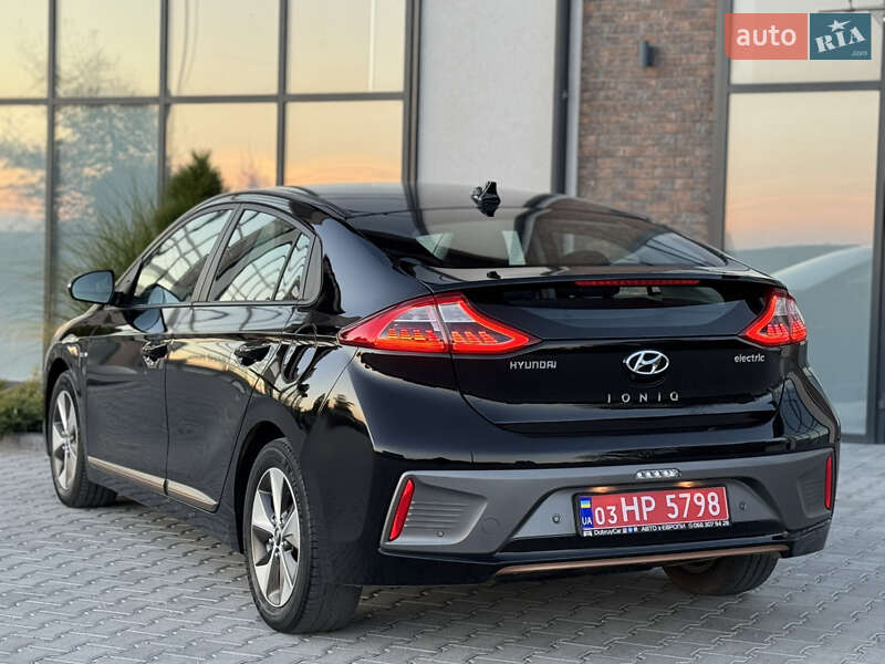 Хэтчбек Hyundai Ioniq 2018 в Тернополе