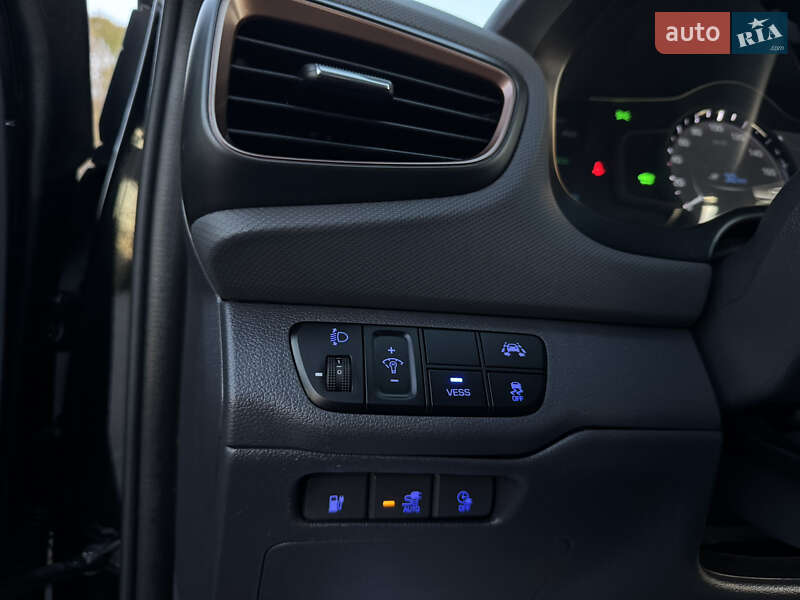 Хэтчбек Hyundai Ioniq 2018 в Тернополе